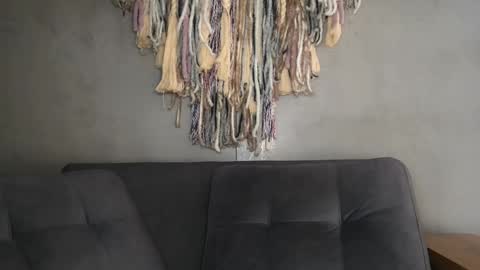 Alex  Dani online show from 09/16/25, 03:35