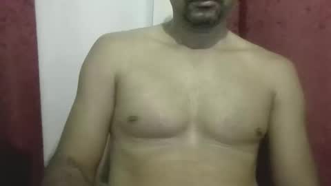 Snapshot of alexander_8726 chatting on 12/17/25, 01:44 alexander_8726 online show from 12/17/25, 01:44