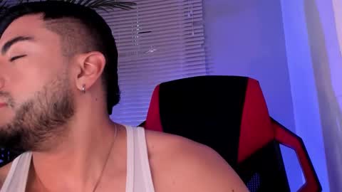 Alexander Diaz online show from 10/11/25, 11:42