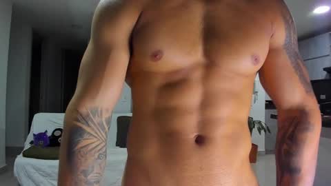 Onlyfansalexmartinezwb  Instagram alexwbmartinez  Twitter martinezcb937 online show from 12/19/24, 12:34