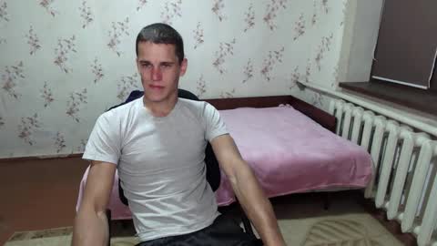 Snapshot of alexanderstrongs chatting on 09/09/25, 07:02 alexanderstrongs online show from 09/09/25, 07:02