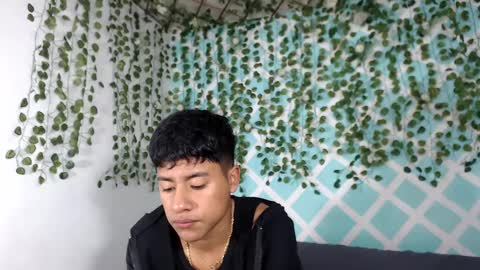 Snapshot of alexandluke1 chatting on 09/14/25, 01:43 chicos hot online show from 09/14/25, 01:43