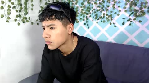 Snapshot of alexandluke1 chatting on 09/21/25, 01:46 chicos hot online show from 09/21/25, 01:46