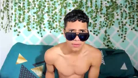 Snapshot of alexandluke1 chatting on 09/28/25, 01:16 chicos hot online show from 09/28/25, 01:16