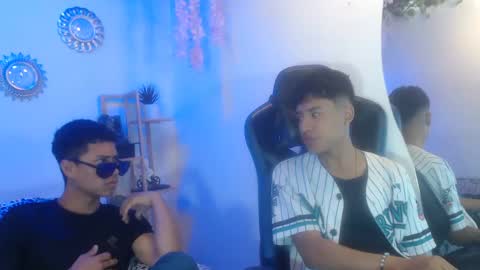 Snapshot of alexandluke1 chatting on 09/30/25, 01:38 chicos hot online show from 09/30/25, 01:38