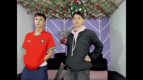 chicos hot online show from 02/12/26, 01:17