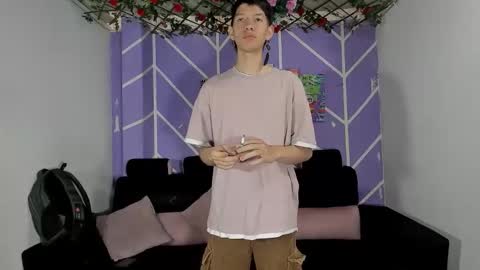 chicos hot online show from 02/20/26, 01:33