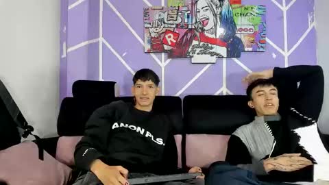 chicos hot online show from 04/13/26, 01:38