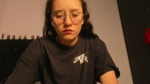 Snapshot of alexandra_clauss chatting on 07/05/26, 01:45 alexandra clauss online show from 07/05/26, 01:45