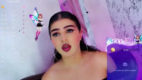 Snapshot of alexandra_evanz chatting on 01/11/25, 09:26 Alexandra Spellman online show from 01/11/25, 09:26