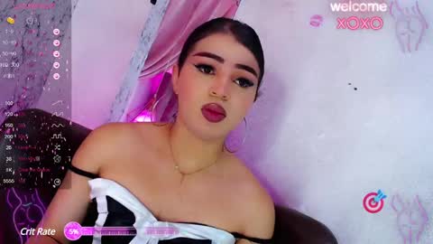 Snapshot of alexandra_evanz chatting on 02/11/25, 09:09 Alexandra Spellman online show from 02/11/25, 09:09