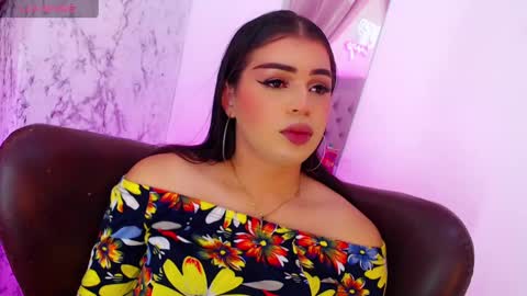 Snapshot of alexandra_evanz chatting on 03/11/25, 01:12 Alexandra Spellman online show from 03/11/25, 01:12