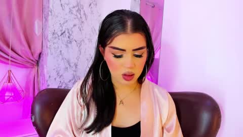 Snapshot of alexandra_evanz chatting on 03/12/25, 12:47 Alexandra Spellman online show from 03/12/25, 12:47