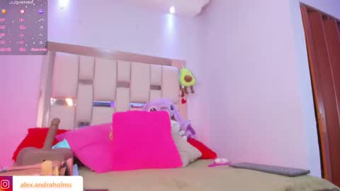 Snapshot of alexandra_holms1 chatting on 10/03/25, 08:39 alexandra_holms1 online show from 10/03/25, 08:39