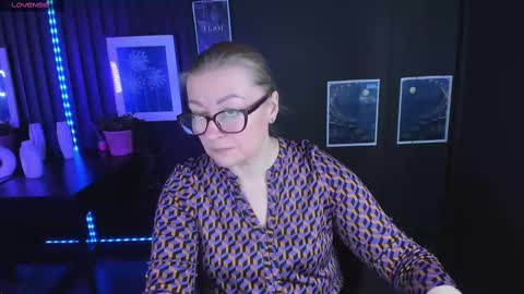 Snapshot of alexandra_kind chatting on 02/21/25, 08:49 Alexandra online show from 02/21/25, 08:49