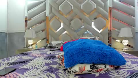 Alexandra ig  alexandraax09  online show from 11/12/25, 05:02