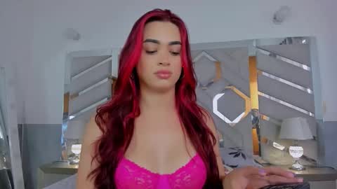 Alexandra ig  alexandraax09  online show from 04/08/26, 02:50