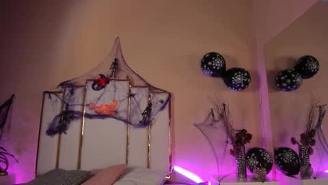Snapshot of alexandraa_gomez chatting on 10/18/25, 08:09 alexandraa_gomez online show from 10/18/25, 08:09
