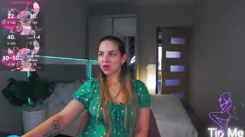 Snapshot of alexandracandy chatting on 06/10/26, 12:37 alexandracandy online show from 06/10/26, 12:37