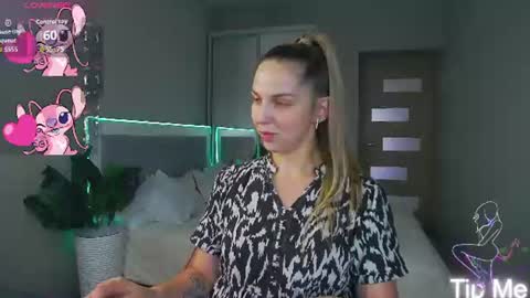 Snapshot of alexandracandy chatting on 06/13/26, 01:09 alexandracandy online show from 06/13/26, 01:09