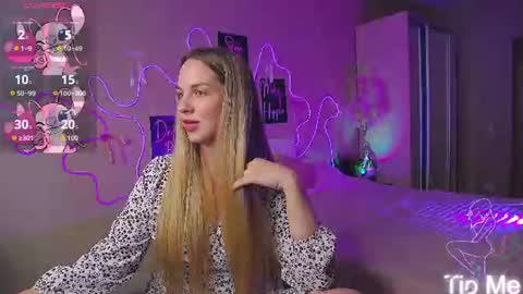 Snapshot of alexandracandy chatting on 07/09/26, 12:09 alexandracandy online show from 07/09/26, 12:09