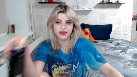 AlexandraErmes online show from 04/07/26, 01:39