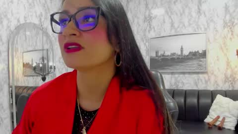 Alexandra Milff  online show from 11/24/25, 03:50