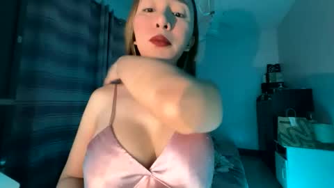 adrianagreyson online show from 02/02/26, 11:53