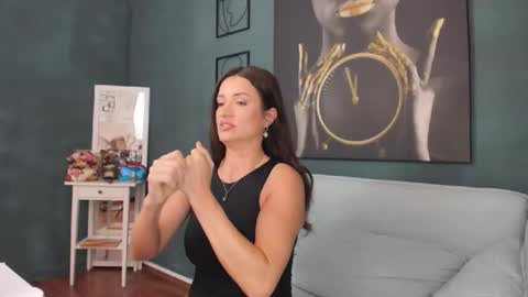 AlexaNikole online show from 04/21/26, 07:36