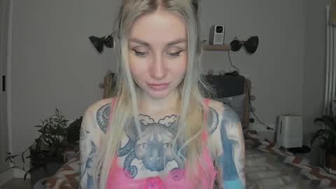 Snapshot of alexarush chatting on 12/12/24, 05:48 alexarush online show from 12/12/24, 05:48