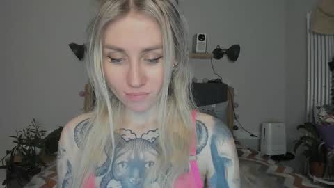 Snapshot of alexarush chatting on 12/12/24, 08:53 alexarush online show from 12/12/24, 08:53