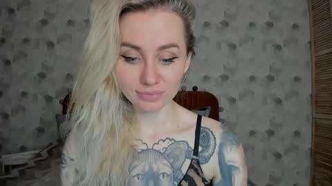 Snapshot of alexarush chatting on 01/13/25, 07:42 alexarush online show from 01/13/25, 07:42