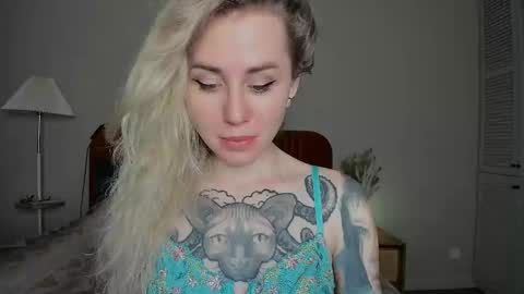 Snapshot of alexarush chatting on 03/08/25, 06:16 alexarush online show from 03/08/25, 06:16