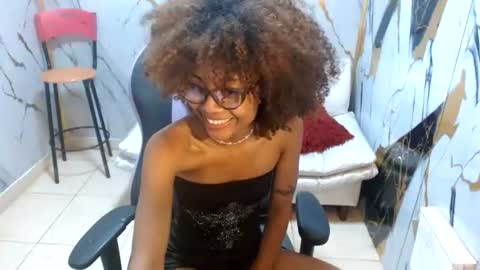 Snapshot of alexawet_ chatting on 07/27/26, 02:46 Alexa online show from 07/27/26, 02:46