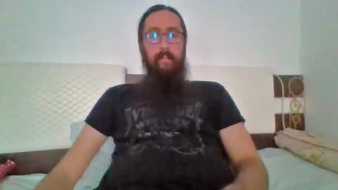 Snapshot of alexb89243439 chatting on 10/26/25, 10:43 Alex B online show from 10/26/25, 10:43