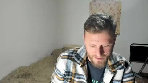 Snapshot of alexboy2022 chatting on 12/24/24, 01:28 onlyfans..alexyno2022 online show from 12/24/24, 01:28