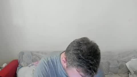 Snapshot of alexboy2022 chatting on 02/25/25, 02:33 onlyfans..alexyno2022 online show from 02/25/25, 02:33