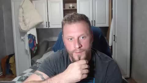 Snapshot of alexboy2022 chatting on 10/22/25, 07:46 onlyfans..alexyno2022 online show from 10/22/25, 07:46