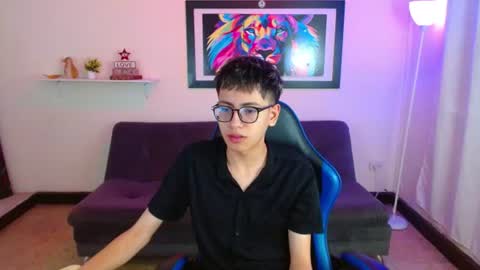 Snapshot of alexcum_18 chatting on 06/16/26, 02:09 alex online show from 06/16/26, 02:09