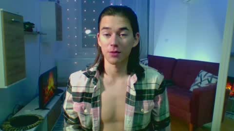           online show from 12/18/24, 05:42