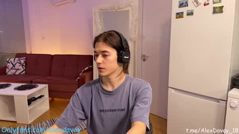           online show from 01/13/25, 07:21