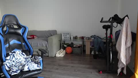 alexfit96 online show from 02/07/25, 01:43