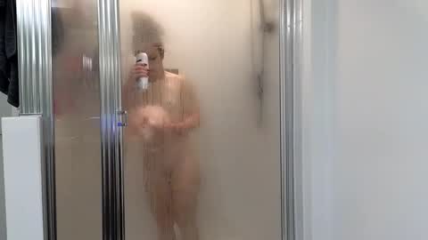 Snapshot of alexi793021 chatting on 12/24/24, 09:00 Alexi online show from 12/24/24, 09:00