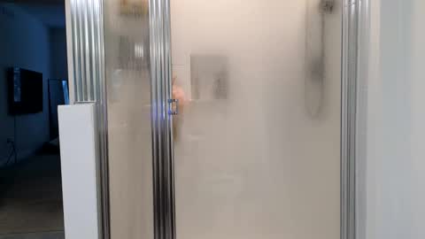 Snapshot of alexi793021 chatting on 01/10/25, 02:23 Alexi online show from 01/10/25, 02:23