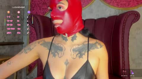 Alexiaa  Online 1430 to 2100 GMT-5 online show from 04/21/26, 02:12