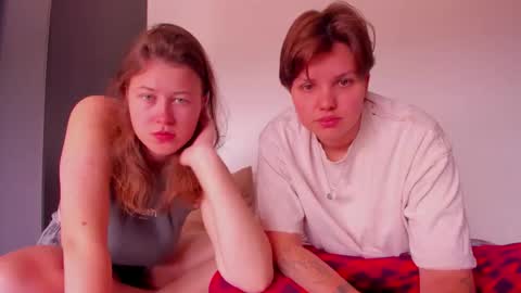 Alexia online show from 11/13/25, 02:27