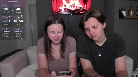 Alexia online show from 12/17/25, 12:27