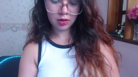 Snapshot of alexiarestrepo chatting on 02/01/25, 06:08 Alexia online show from 02/01/25, 06:08