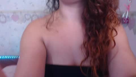 Snapshot of alexiarestrepo chatting on 03/11/25, 03:02 Alexia online show from 03/11/25, 03:02