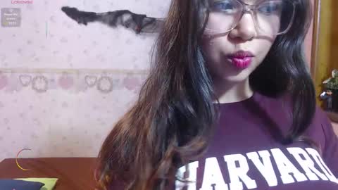 Snapshot of alexiarestrepo chatting on 10/10/25, 12:26 Alexia online show from 10/10/25, 12:26